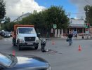"От удара отлетел на дорогу": появились подробности и видео ДТП с потерявшим кровь байкером в Кирове