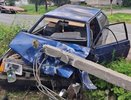 Рухнувший столб раздавил легковушку в Кировской области