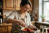 Вкуснейшая подлива для котлет - получается как в той самой столовой. Делов-то на 10 минут, а домашние уплетают за обе щеки