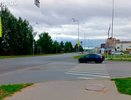 «Дети бегут, машины летят»: жители Кирова бьют тревогу из-за опасного перехода у школы № 26