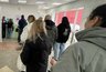 Кировчанке с ангиной пришлось просить врача осмотреть горло