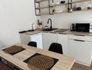 Клеенку и скатерть с кружевом отнесите бабушке: 4 стильных способа оформить обеденный стол - красиво и удобно