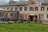 Учителям и воспитателям поднимут зарплаты в Кировской области