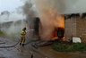 На пожар в гаражном кооперативе съехались десять спасателей в Кировской области