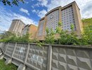 В центре Кирова начали сносить 20-летний долгострой на ул. Воровского
