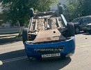 Появились подробности ДТП с опрокинувшейся иномаркой в центре Кирова