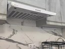Почему умные хозяева отказались от вытяжки на кухне: в 2026 нашли более удобный вариант