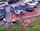 Избиение лежащего кировчанина попало на камеру