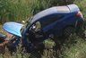 Под Кировом из кювета вытащили искорёженный автомобиль