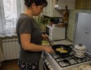 Яичница прилипает к сковороде? Грубая ошибка, которую допускают хозяйки - никогда так не делайте