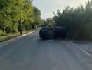 Опрокинутый внедорожник перегородил улицу в Кирово-Чепецке