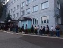 В Кирове растянулась очередь за транспортными картами для школьников