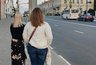 "Может, вас... надо?": в Кирове компания агрессивных парней запугала девушек на остановке