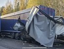 Мертвого мужчину вытащили из кабины после массового ДТП с фурами под Свечой