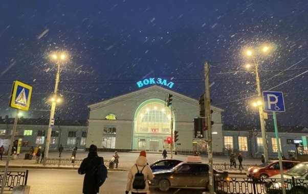Арктическое вторжение со снегопадами идет на Киров