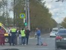 Силовики и медики перегородили Октябрьский проспект
