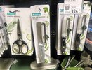 Заглянула в Fix Price за мелочами, а ушла с полным пакетом: 6 удачных находок — сушилка для обуви за 349 ₽, меламиновая губка за 99 ₽ и крючки за 69 ₽