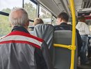 Курящий водитель автобуса сводит с ума пассажиров из Кирова