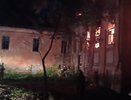 Масштабный пожар на территории КВАТУ поразил два здания