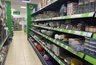 Скупаю в Fix Price блюдца, похожие на хрусталь из СССР: превращаю их в подсвечники и органайзеры — идеи для хранения и декора