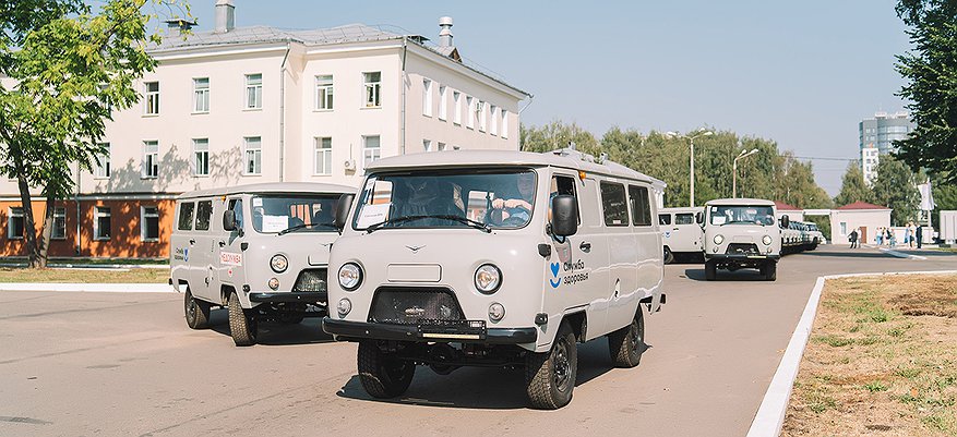 Медицинские организации Кировской области получили еще 21 автомобиль для выездной работым