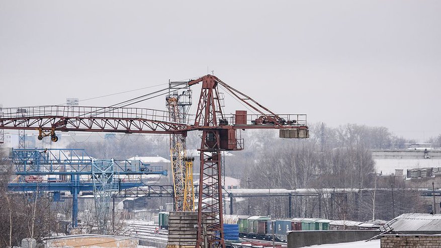 Кировским строителям два месяца не платят зарплату