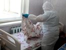 150 пациентов в реанимации: в оперштабе сообщили главные цифры по COVID-19