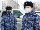 «Шли на звук»: кировские полицейские ночью нашли в сугробе женщину в одном халате