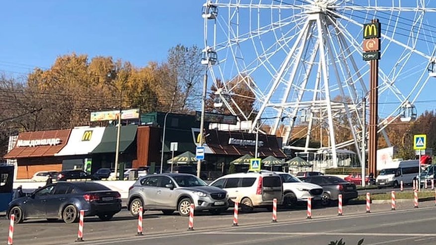 Главная картинка новости: В Кирове закрываются McDonald's