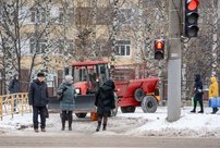 В Кирове практически не чистят второстепенные улицы от снега