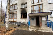 Пожар посреди дня в центре Кирова: в происшествии пострадала женщина