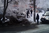 В центре Кирова из-за коммунальной аварии обвалилась земля