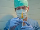 Известно, как кировчане и петербуржцы переносят вакцинацию от коронавируса