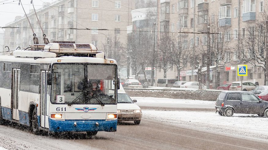 Главная картинка новости: В новогодние праздники в Кирове сократят рейсы общественного транспорта