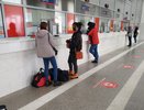 На железнодорожном вокзале в Кирове начали продавать маски и перчатки