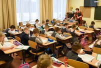 С января школы Кировской области начали работать по новым правилам