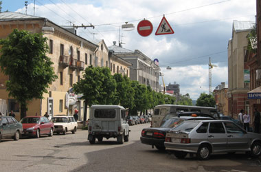 Странный «кирпич» на Дрелевского возможно уберут