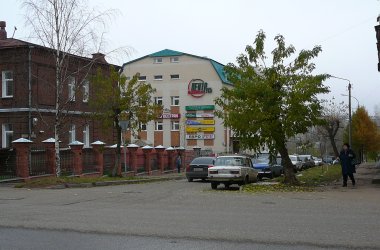 «Город Киров»:Автомобиль, который выглядит дороже своей цены
