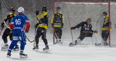 «Поодиночке нас всех прихлопнут»