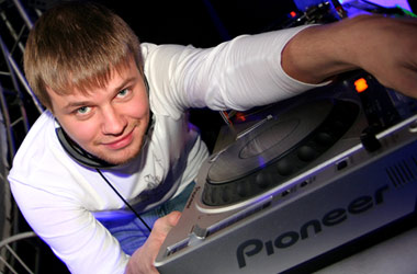 JunGO!!: «По-настоящему, искусство ди-джея мало кого интересует»