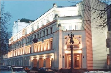 «Город Киров»:Гастроли Нижегородского театра «Комедiя»