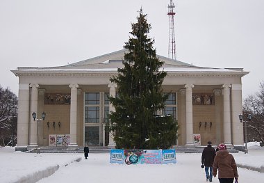 Город Киров:Елки Кирова