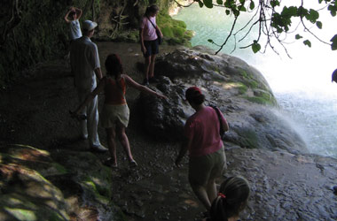 В номинации «уложиться в 500 баксов»: Турция надоела,… едем в Турцию